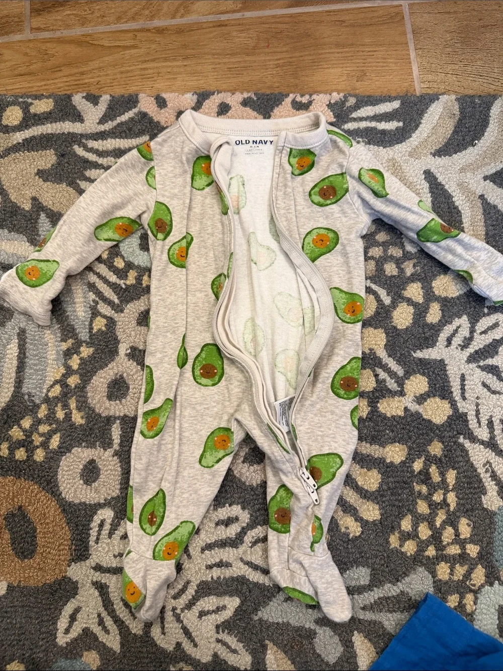 100% Cotton Old Navy Gray One-Piece Footie with Green Avocado Print